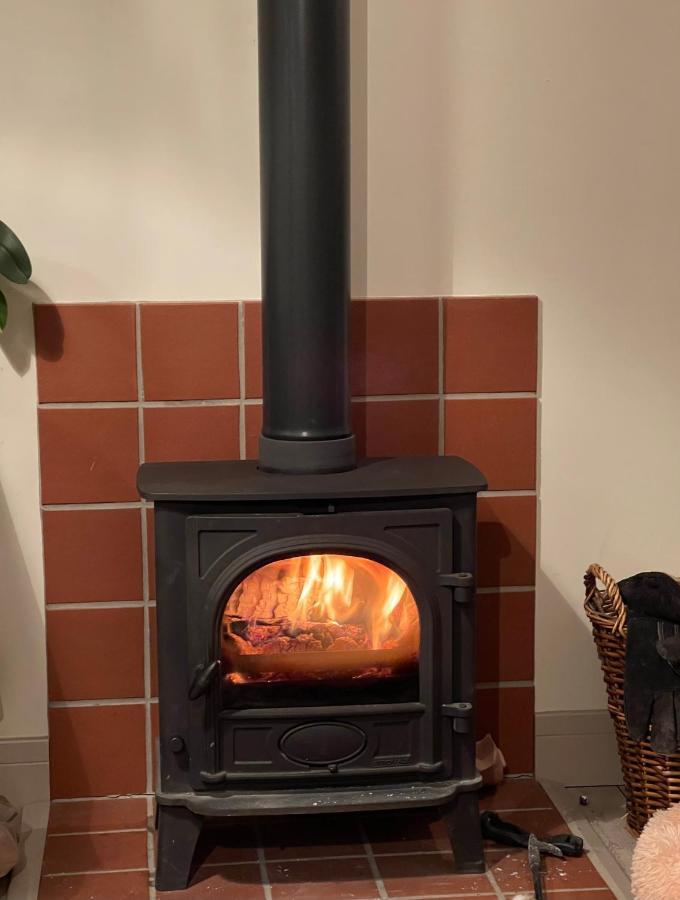 Bike Shed - Beautiful 1-Bed Cottage In Shorwell Exterior foto